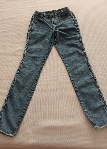 Gri Mavi Fırfırlı Denim Pantolon