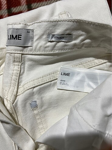 Beyaz kot pantolon yüksek bel çok şik oturuyor çok kaliteli - Görsel 3