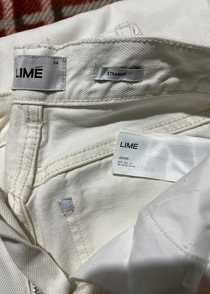 Beyaz kot pantolon yüksek bel çok şik oturuyor çok kaliteli - Görsel 3