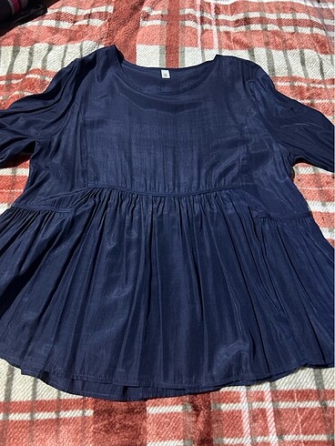 Pantolon  ve  bluz, çok rahat ve serin tutan kumaş - Görsel 3