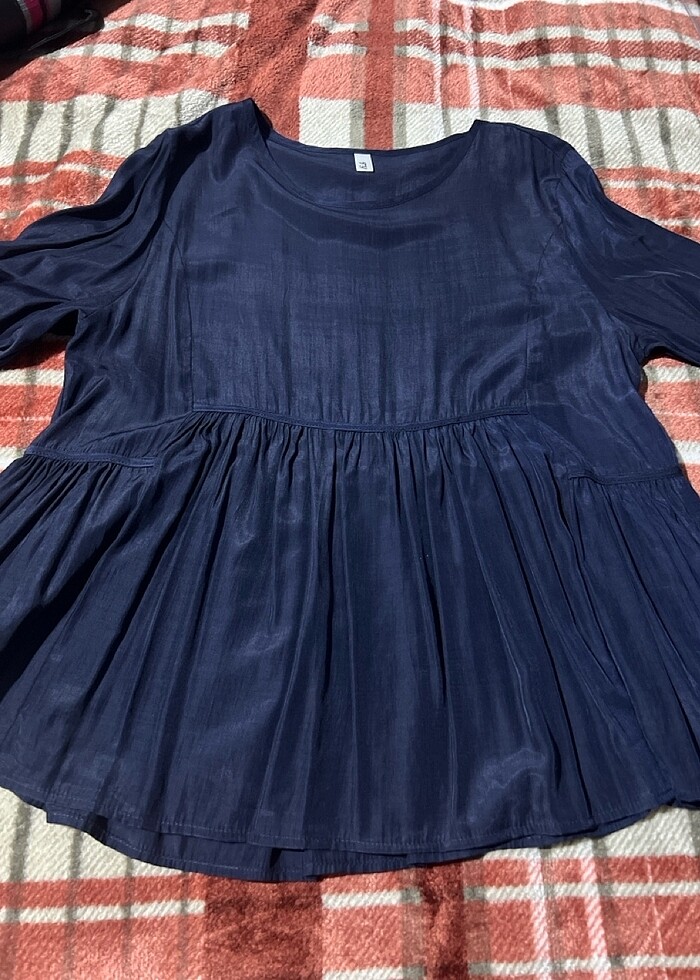 Pantolon  ve  bluz, çok rahat ve serin tutan kumaş - Görsel 3