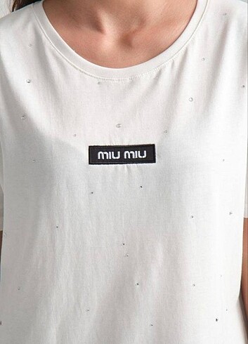 MIUMIU BEYAZ TSHİRT
