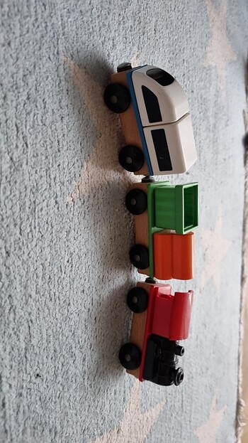 İkea marka tahta oyuncak tren yeni gibi