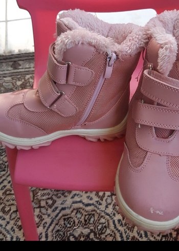 Kız Çocuk Pembe Kürklü Kauçuk Bot