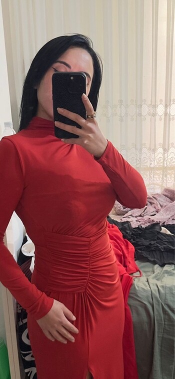 Zara Kırmızı elbise