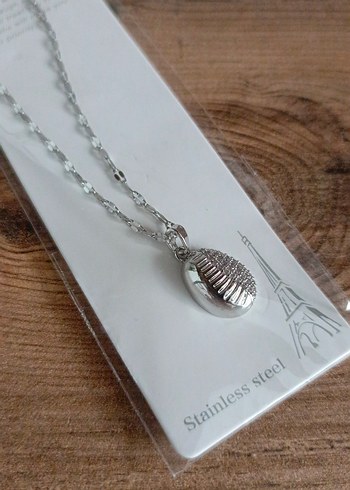 Deniz Kabuğu detaylı Kadın Çelik Kolye - Görsel 2