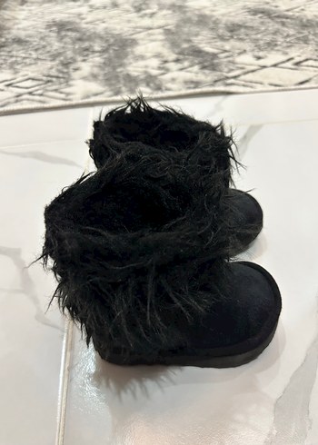 Kızlar için Siyah Kürklü Sıcak Terlik - Görsel 2