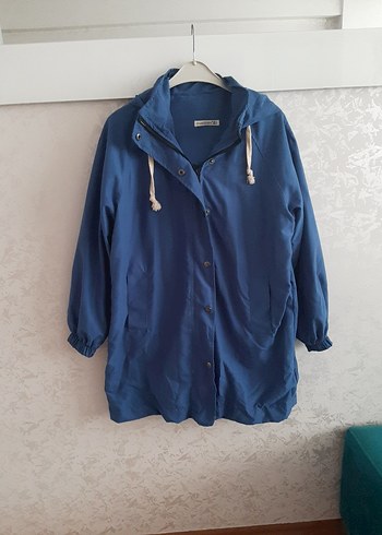Mavi Kapüşonlu Bayan Mont - Görsel 6