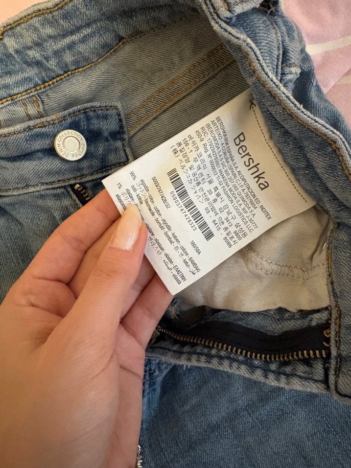 Bershka İspanyol Paça Jean — görsel 2/6