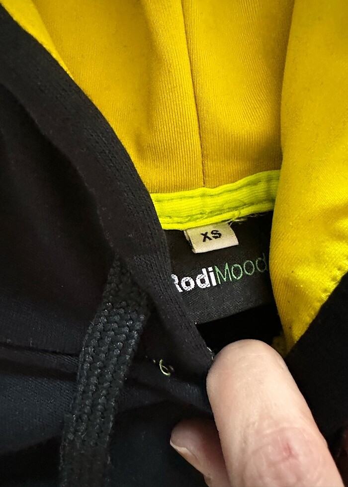 Neon Yazılı Siyah Sweatshirt - Görsel 3