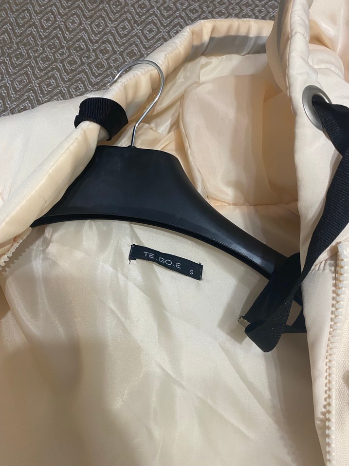 Düğmeli Beyaz Midi Kadın Yelek - Görsel 4