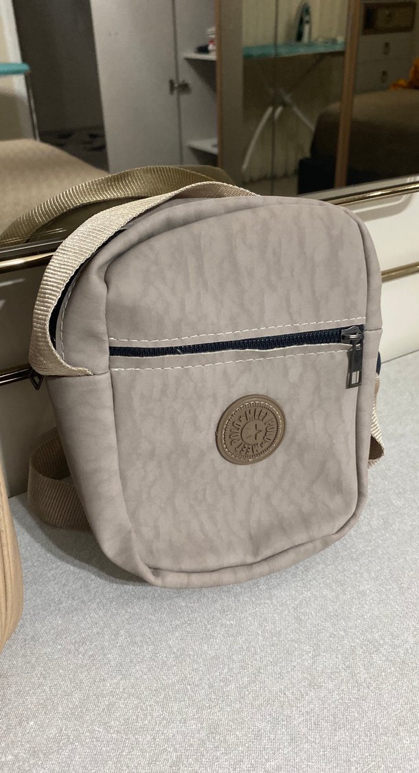 Bej Kemerli Kadın Çapraz Çanta - Görsel 4