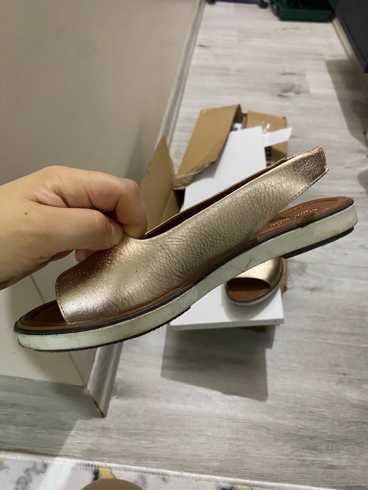 Altın Rengi Yılan Desenli Dolgu Topuklu Kadın Babet - Görsel 2