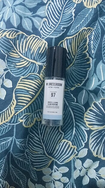 W. Dressroom 97 Parfum Jungkookun parfümü