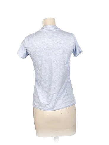 m Beden Koton T-shirt %70 İndirimli.