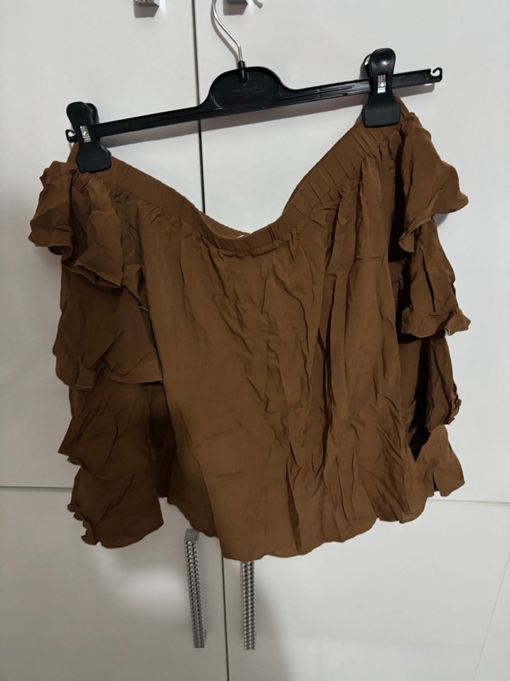 Fırfırlı Madonna Yaka Bluz - Görsel 4