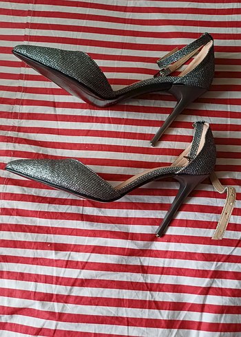 Gri Stiletto Tokalı Kadın Topuklu - Görsel 3