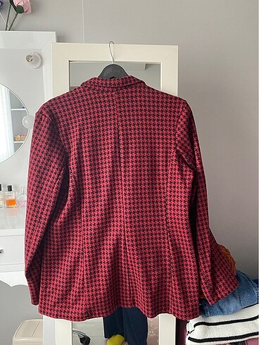 xl Beden Kazayağı desenli ceket