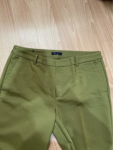 42 Beden Lc Waikiki ceylin Slim Fit Kumaş pantolon