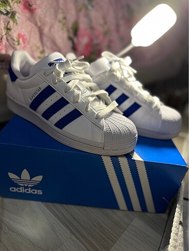 Adidas Süperstar