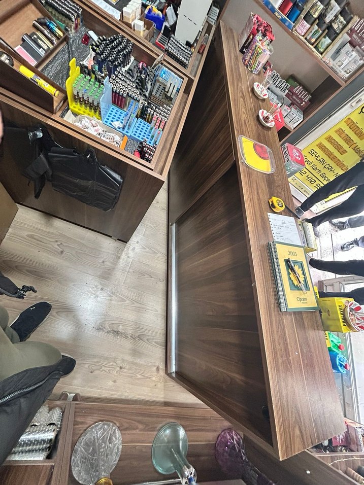 İçi kullanılabilen raf Dolap - Görsel 2