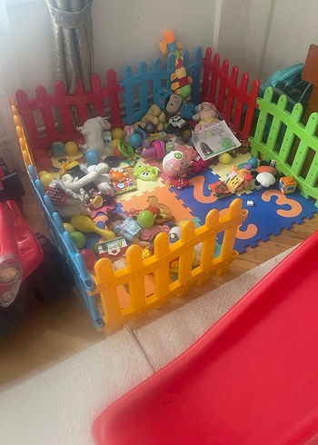 ÇRenkli Çocuk Kaydırak Oyun Alanı ve oyun halısı - Görsel 4