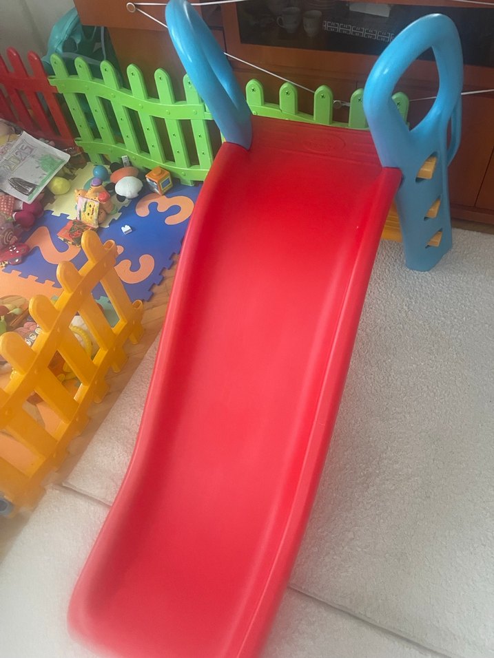ÇRenkli Çocuk Kaydırak Oyun Alanı ve oyun halısı - Görsel 3
