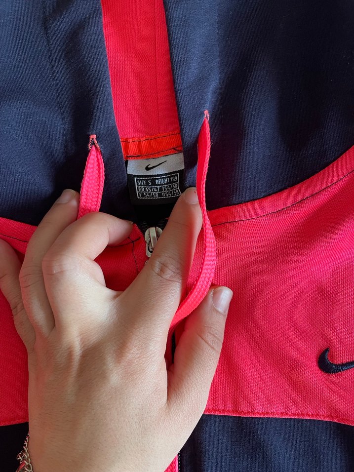 Kırmızı Siyah Fermuarlı hırka - Görsel 2