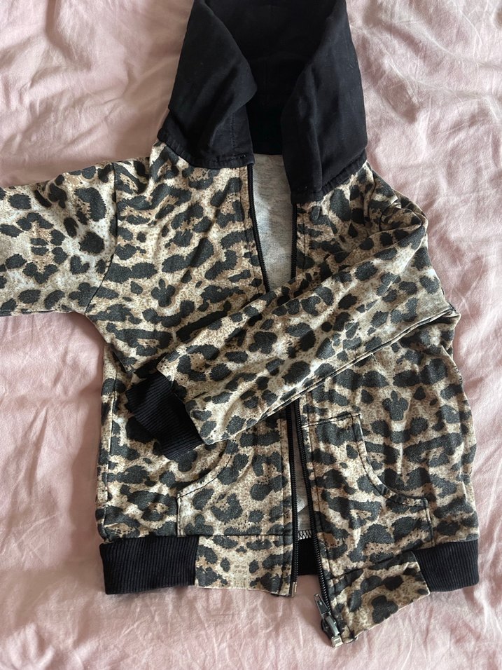 Leopar Desenli Kız Bebek Takımı - Görsel 3