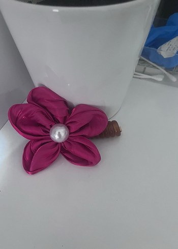 Diğer Pembe Çiçekli Fiyonk Saç Tokası
