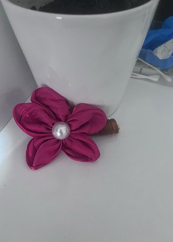 Pembe Çiçekli Fiyonk Saç Tokası
