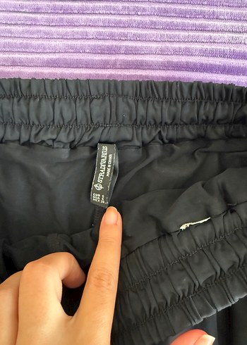 Stradivarius Stradivarius Pilili Kadın Şort siyah