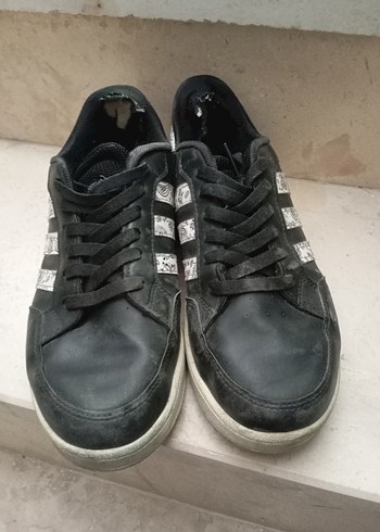 Adidas Siyah Bağcıklı Sneakers