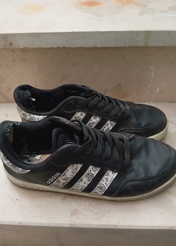 Siyah Bağcıklı Sneakers