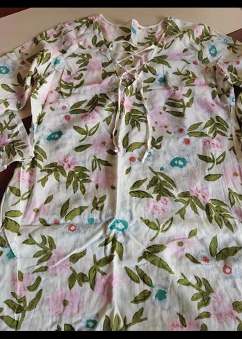 Zeki triko Çiçek Desenli Uzun Kollu pareo - Görsel 3