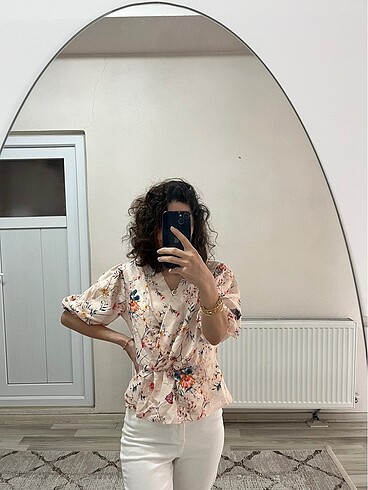 Çiçekli Şifon Bluz - Görsel 8