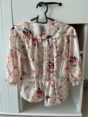 Çiçekli Şifon Bluz - Görsel 2