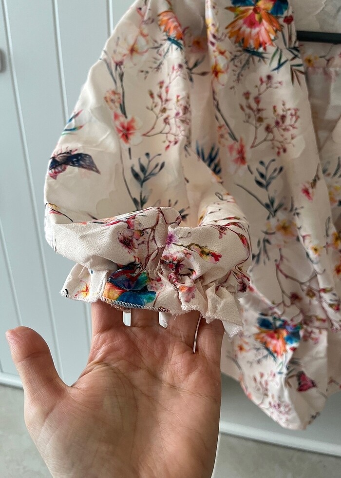 Çiçekli Şifon Bluz - Görsel 4