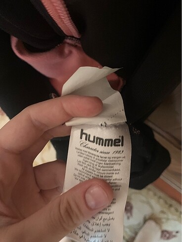s Beden siyah Renk Orijinal hummel hırka