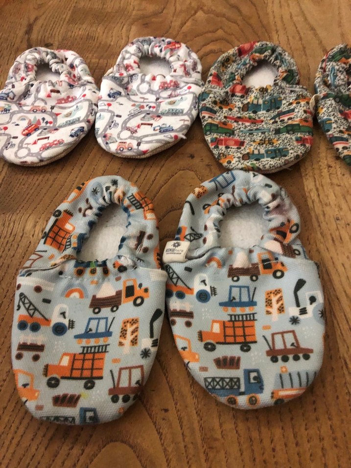 Çocuklar için Renkli Baskılı Tekstil Patik - Görsel 3