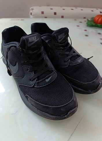 Nike marka spor ayakkabı 