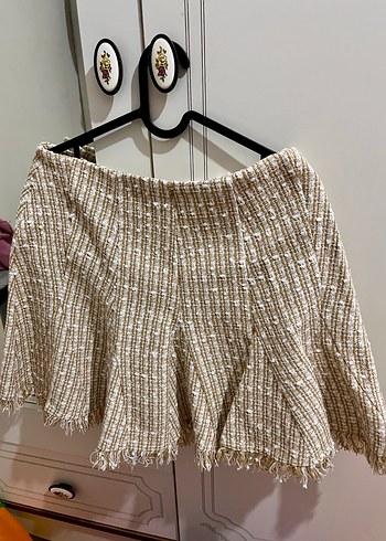 m Beden sarı Renk Bej Tüvit Fırfırlı Kadın Mini Etek