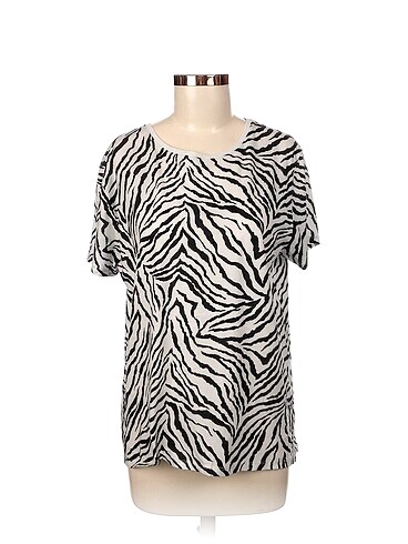 Zara Bluz %70 İndirimli.