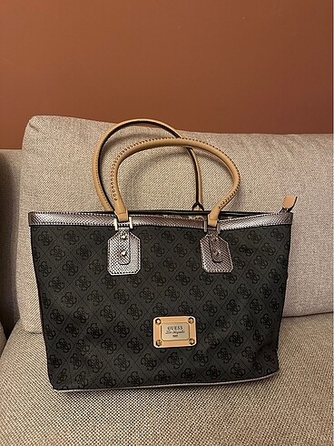 Guess Çanta