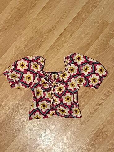 Çiçekli crop