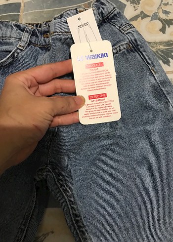 6 Yaş Beden Kızlar için bol kesim mavi denim pantolon