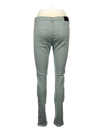 32 Beden PreLoved Jean / Kot %70 İndirimli.