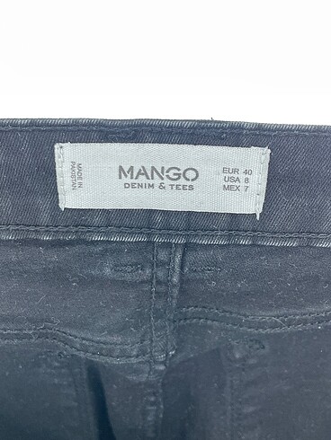 40 Beden siyah Renk Mango Jean / Kot %70 İndirimli.