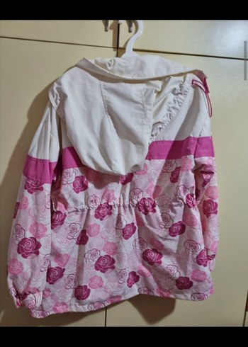 Kapüşonlu Pembe Desenli Yağmurluk - Görsel 2