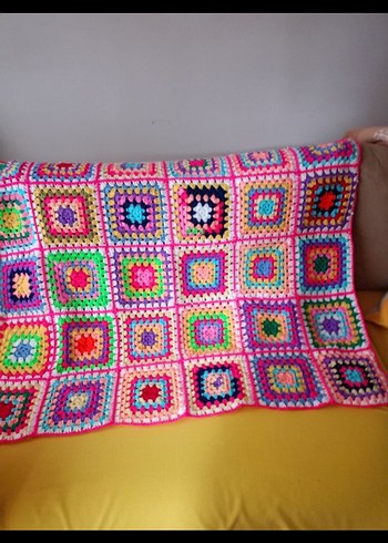 Renkli Desenli Örgü Battaniye - Görsel 4